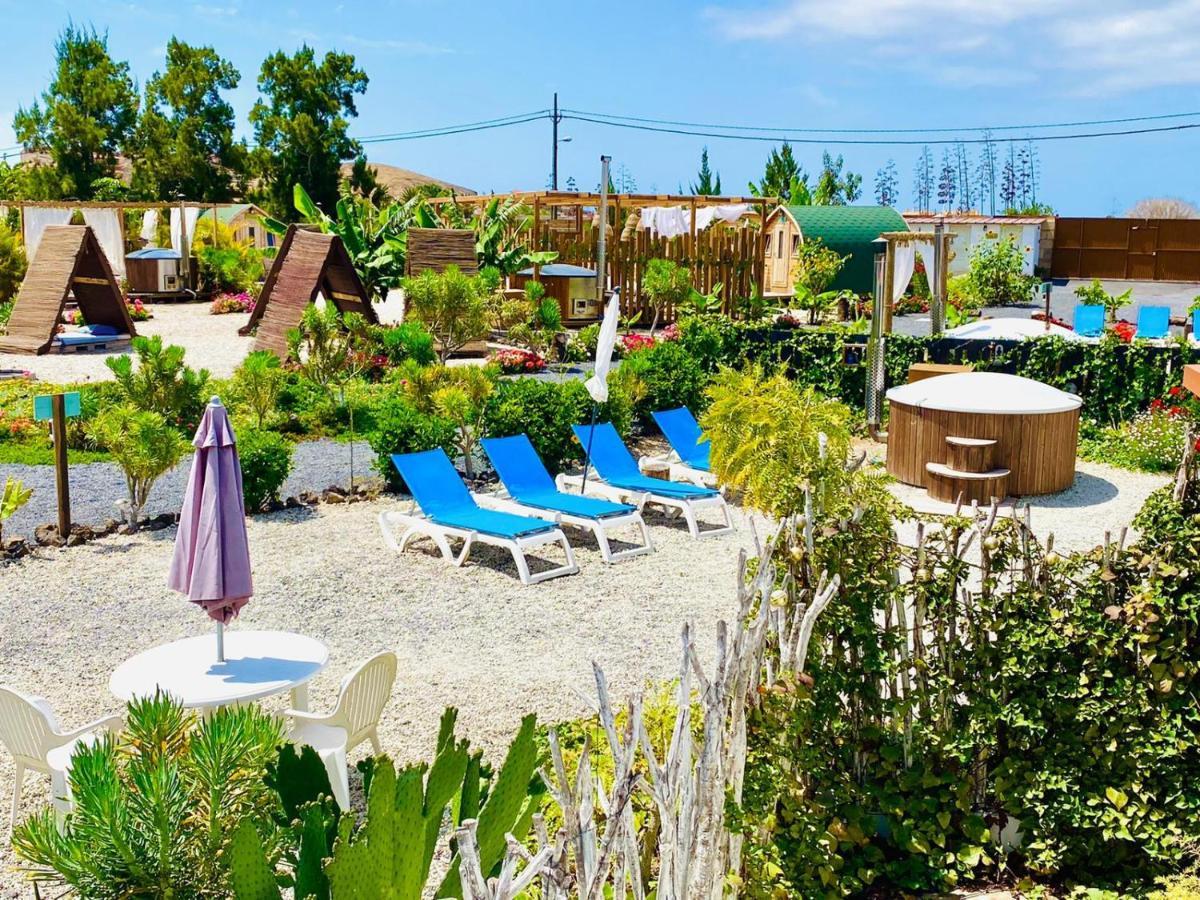 Вілла Nashira Hot Tub Piscina Y Jardin Buzanada Екстер'єр фото