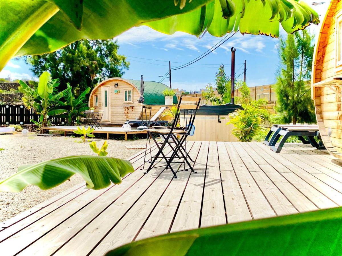 Вілла Nashira Hot Tub Piscina Y Jardin Buzanada Екстер'єр фото